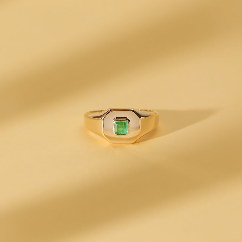 solid gold emerald ring
