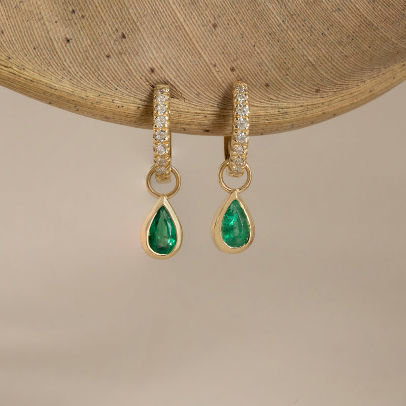 drop emerald round diamond huggies