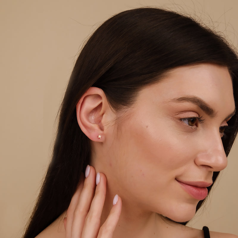 mini star piercing earring