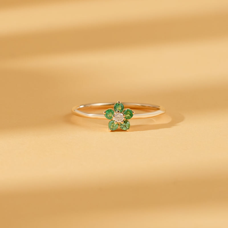 may birthstone emerald ring