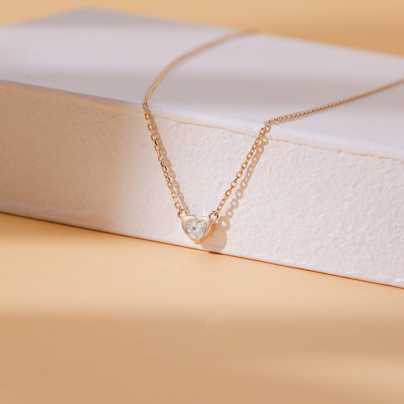 natural diamond bezel heart pendant