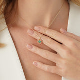 Emerald Clover Necklace, Sorelline