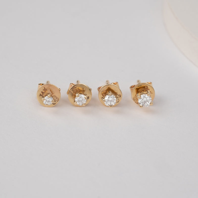 Multiple sizes of classic natural diamond earring stud in 14k solid gold