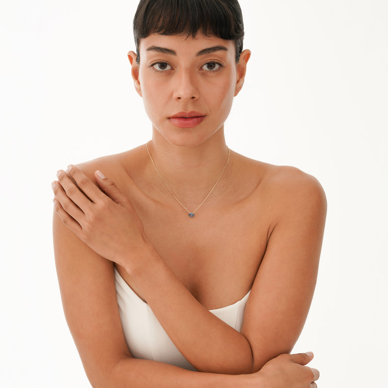 Oval Sapphire Necklace, Cyn