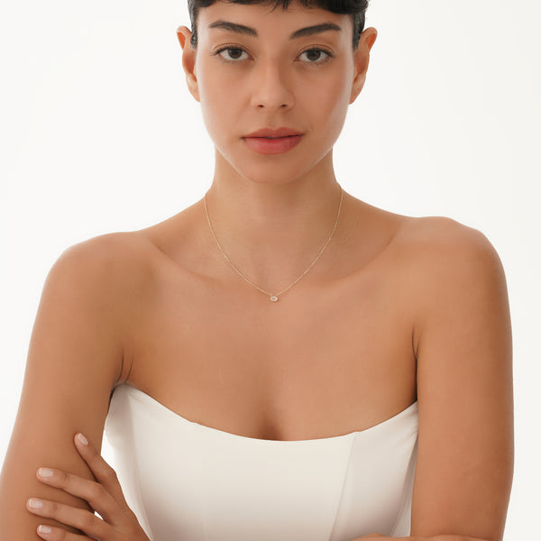 Solid Gold Rose Quartz Oval Necklace, Loa