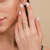round cut diamond gold lozenge ring