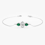 Lab Grown Diamond and Emerald Bracelet, Vaelisse