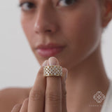 Wide Diamond Cigar Band, Seliora