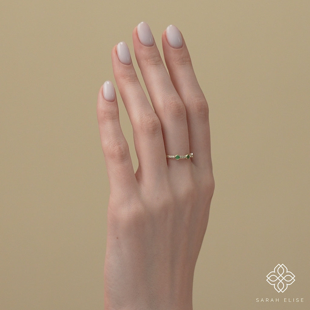 minimalistic style solid gold band