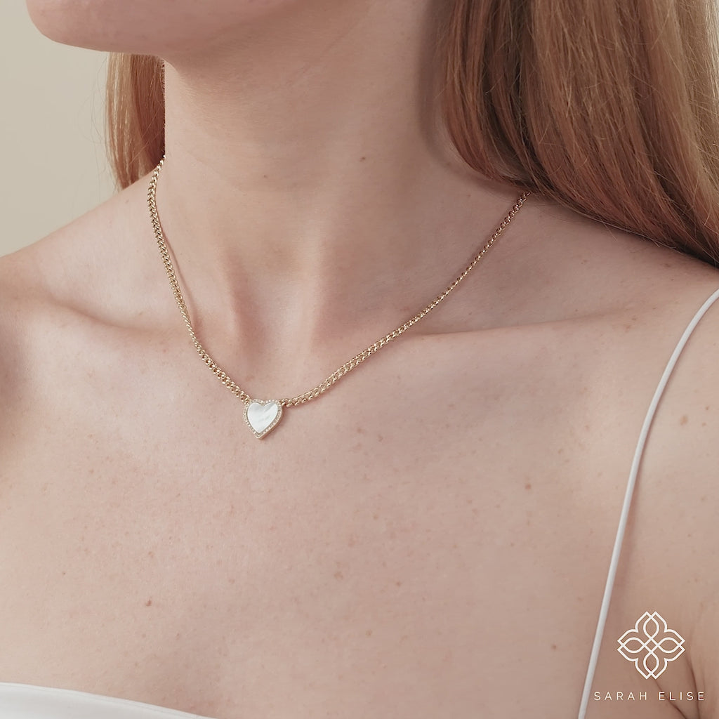 ethically sourced pearl pendant necklace in cuban chain