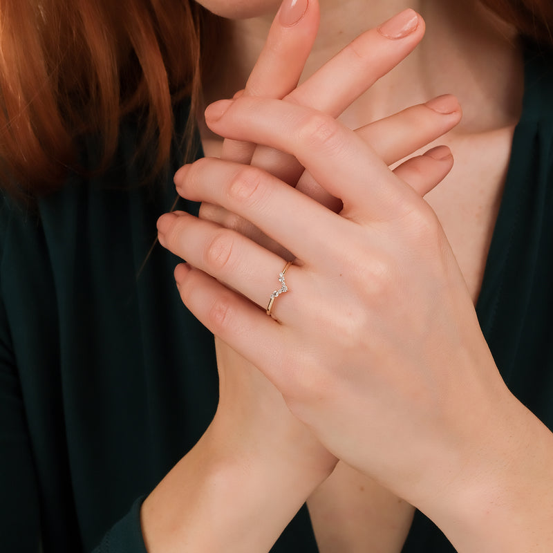 v shape nested ring