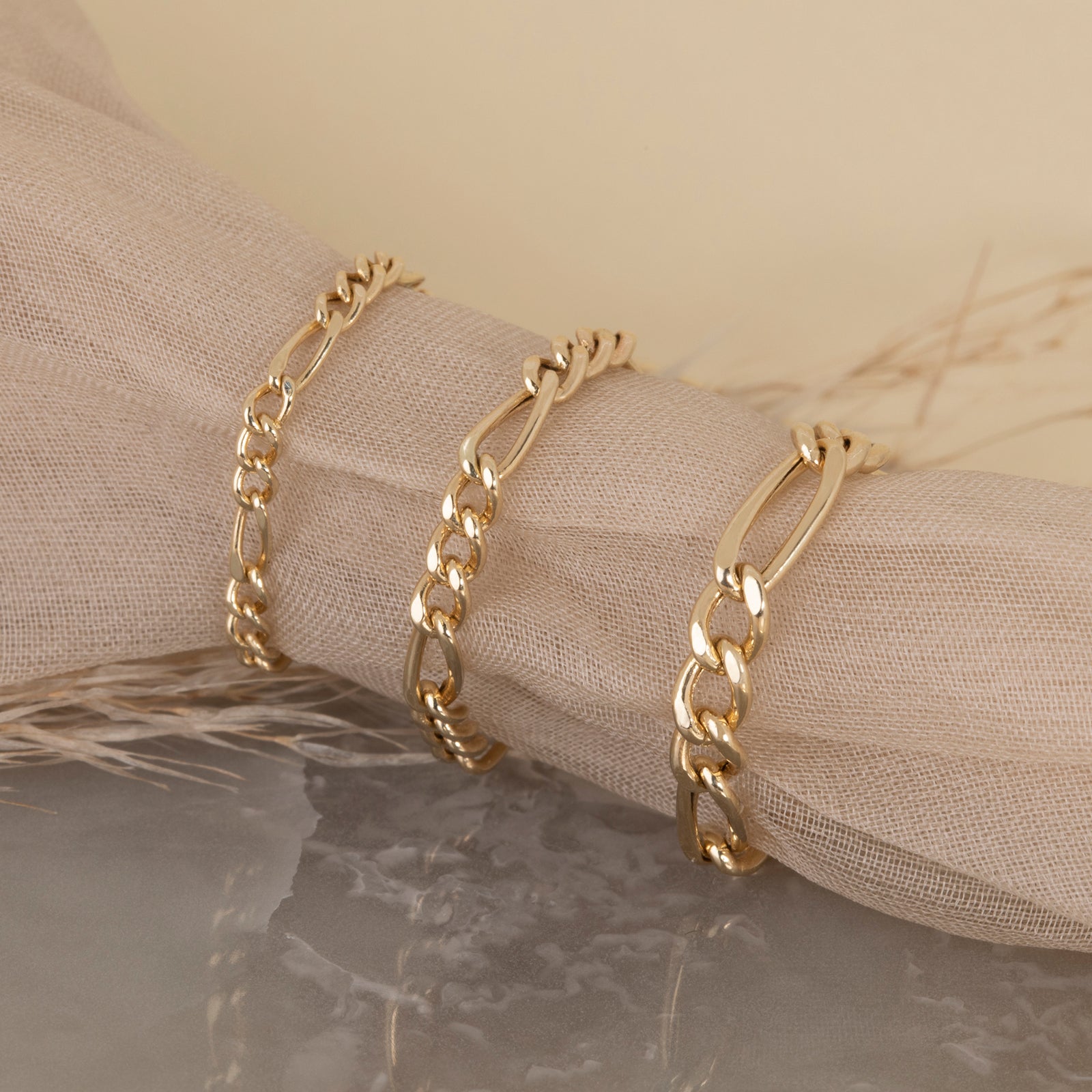 14k Yellow Gold Figaro Chain Ring - Handmade