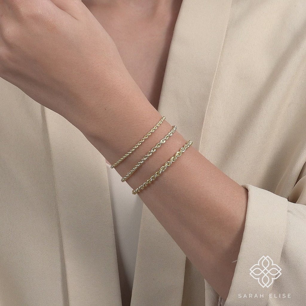 Handmade Minimalist Design Gold Chains