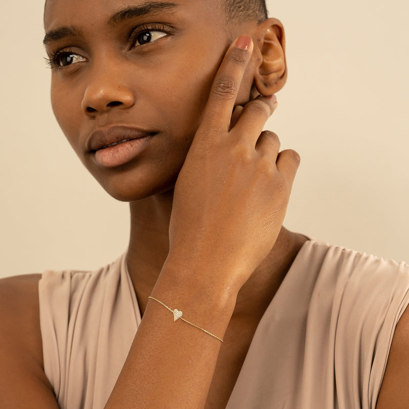 Minimalisitc Diamond Heart Ring