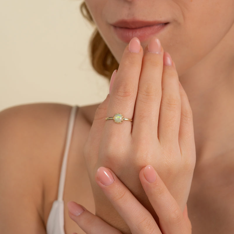 Cabochon Opal Gold Ring