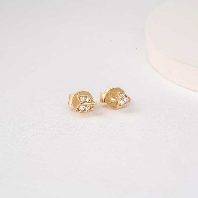 2 Pieces Diamond and Gold Arrow Earrings