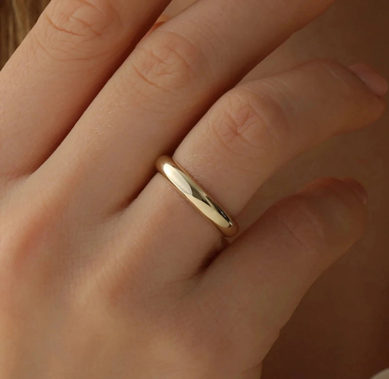 solid gold 4 mm wedding band